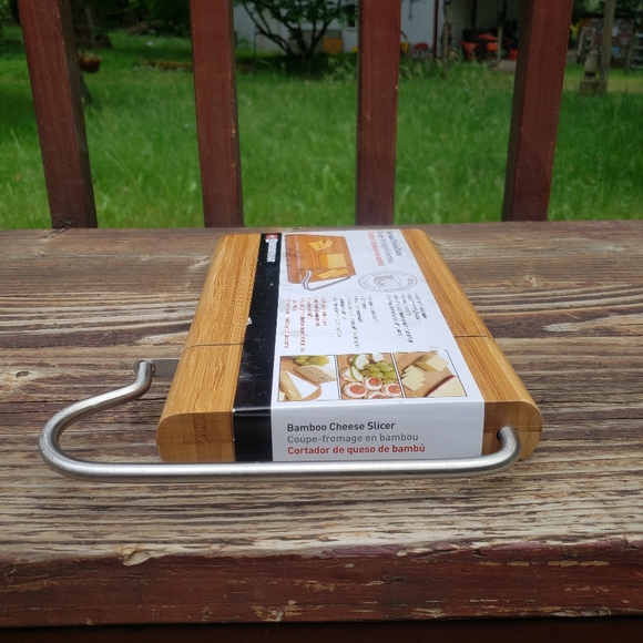 SWISSMAR Bamboo Cheese Serving Board with Stainless Steel Blade (Cheese Slicer) - Picture 8 of 14